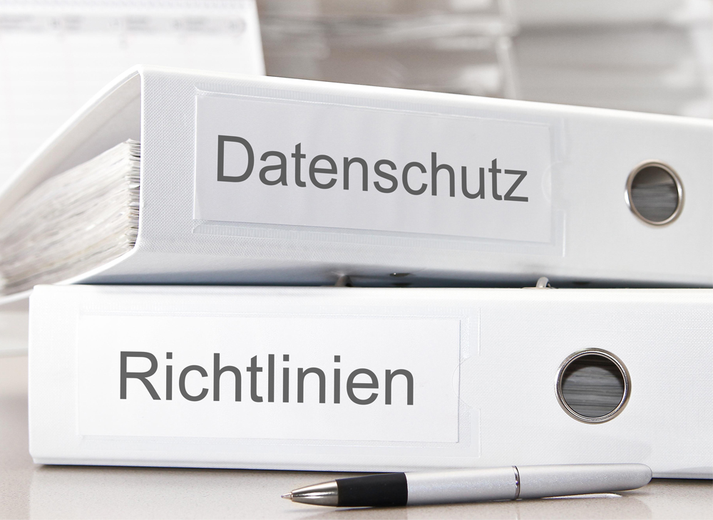 Ordner mit Datenschutz Richtlinien